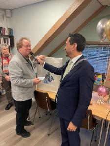 edb94464-ce1b-4058-8df4-e0fceae48226-002